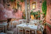 mediterrane Außenleuchten für die Wand, Decke und Garten.