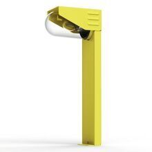 Die minimalistische Quaderform der RP195 in Schwefelgelb, macht sie zur perfekten Wegbeleuchtung für moderne Garten- und Parkanlagen. Das klare Glas sorgt für eine angenehme Lichtstreuung und Sicherheit auf allen Wegen.