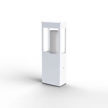 Das optionale Edelstahl-Raster schützt die Lichtquelle und verleiht der Wegeleuchte eine elegante, technische Optik.