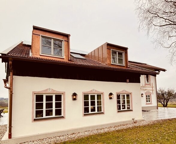 Die Leuchte unterstützt hochwertige Architektur mit subtiler Eleganz.