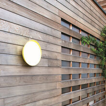 Diese mediterrane Aussenleuchte Mona_Lampe kommt aus der Leuchten Serie Lampade Francais. Sie passt gut zu klassischen und mediterranen H‰usern und G‰rten. Geeignet f¸r Haus und Garten, H‰user und G‰rten als Outdoor Leuchte oder Aussenleuchte im mediterranen Stil. Verkauf ¸ber M & V  Tina Maiwald Leuchten, Laternen und Lampen.Roger Pradier