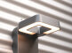 Die schlichte Eleganz der Square Nr. 1 LED sorgt für ein stilvolles Lichtdesign, das moderne Außenbereiche harmonisch ergänzt. Minimalistische, 4-eckige Form.