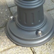 Handwerklich gefertigt in Norditalien – Qualität von Surya.