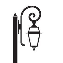wunderschöne Außenleuchte, mediterrane Gartenleuchte Giotto Nr. 1 2272 28 von Framon Luce. Diese klassische Form trägt die Lampe an einem Leuchten Ausleger.