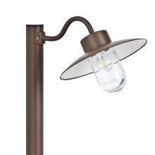 Optional mit Retro-LED-Leuchtmitteln erhältlich, verleiht die Belcour Nr. 3 Ihrem Garten ein charmantes und energieeffizientes Ambiente.