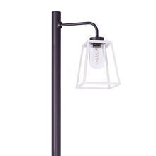 Der verschraubte Zylinderglas-Diffusor ist in klar oder satiniert erhältlich, sodass Sie die Lichtwirkung perfekt an Ihre Umgebung anpassen können.