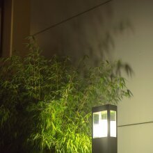 Angenehmes Licht für Wege und Einfahrten.