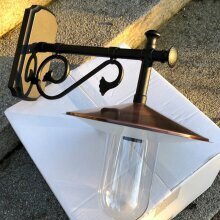 italienische Wandlampe Volans mit Kupferdeckel aus der Leuchten Manufaktur Framon. Gute Qualität zum günstigen Preis.