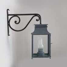 Wandarm Nr. 82818, 40 cm – Kunstvolle Verbindung von Tradition und Handwerk für Ihre historische Wandleuchte