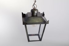 Petit Manoir historische Außenlampe Nr. 115 Größe M von LumArt - Atelier LuminArt..