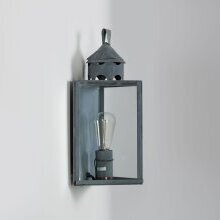 Stilvolle Eingangsbeleuchtung: Ideal für Haustüren, Fassaden und denkmalgeschützte Gebäude.