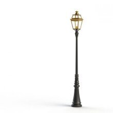 Die Place des Vosges 3 Nr. 08 von Roger Pradier ist eine hochwertige Messing-Gartenleuchte, ideal zur stilvollen Beleuchtung von Einfahrten, Gartenwegen und Terrassen.