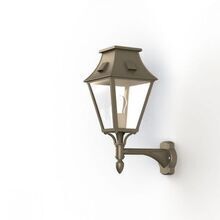 Das elegant gestaltete Lampengehäuse mit vier klaren Lampengläsern sorgt für eine gleichmäßige Lichtverteilung. Der klare Diffusor schützt das Leuchtmittel vor äußeren Einflüssen.