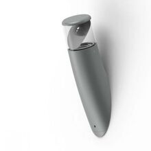Mit ihrem minimalistischen Zylinderdesign und der hochwertigen Verarbeitung aus Aluminium fügt sich die Bamboo harmonisch in moderne Außenbereiche ein. Perfekt für Gartenmauern und mit einem IP44-Schutz ausgestattet.