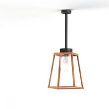 Das Gehäuse besteht aus patiniertem oder unbehandeltem Kupfer, das mit der Zeit eine natürliche, charmante Patina entwickelt. Es bietet nicht nur Langlebigkeit, sondern auch eine elegante Optik, die perfekt zu modernen oder klassischen Außenbereichen passt.