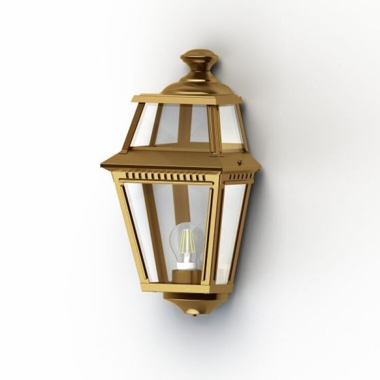 flache Aussenleuchte an einer Wand. Das Lampengehäuse ist aus Messing. Klassischer Stil.