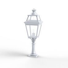 Die Louis Philippe 3 Nr. 5 von Roger Pradier ist eine elegante, viereckige Sockelleuchte aus farbigem Aluminium. Mit einem ornamentverzierten, niedrigen Sockel und 8 klaren Glasscheiben beleuchtet sie Gartenwege, Auffahrten und Terrassen stilvoll. Optional kann diese Außenleuchte mit einem Bewegungsmelder Leuchtmittel betrieben werden.